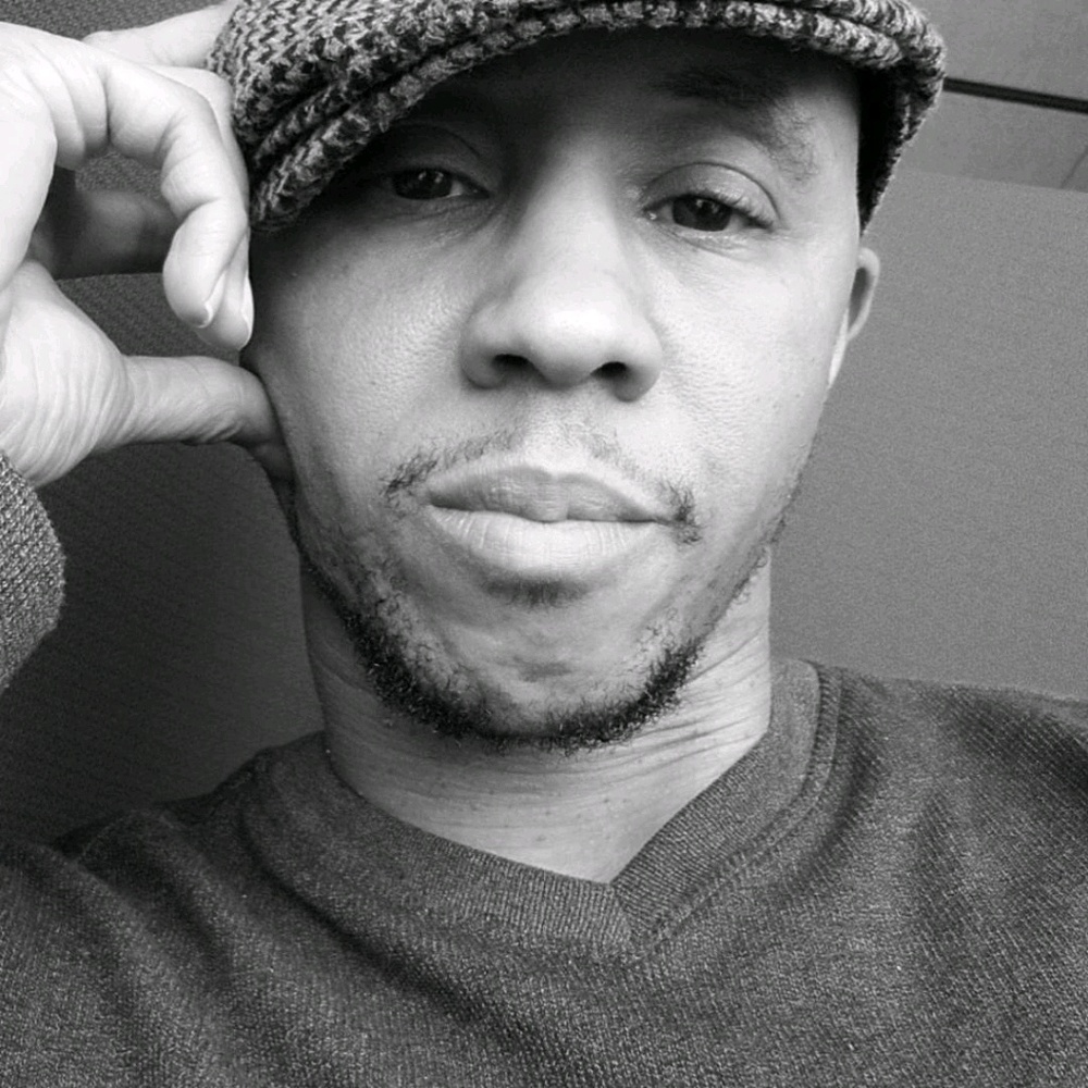 Meet your Posher, Tajir